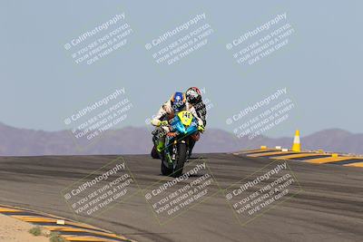 media/Oct-08-2023-CVMA (Sun) [[dbfe88ae3c]]/Race 3 Amateur Supersport Middleweight/